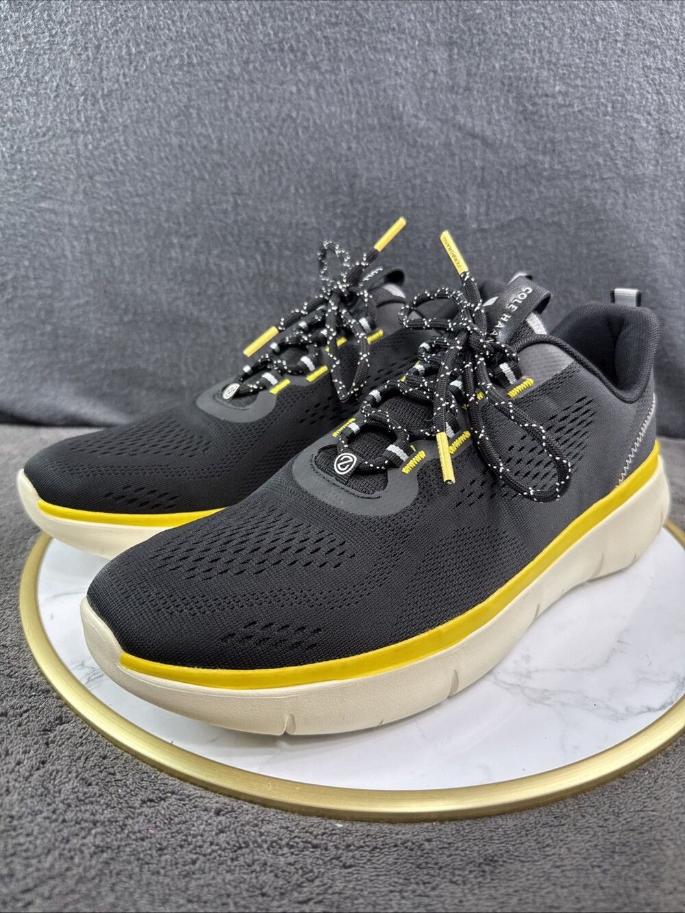 Cole Haan Zerogrand Journey Mens Running Shoes Black Cyber Yellow Sneakers Sz 11